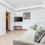 Host Wise - Bright Cozy Flats W Terrace & Pool * Quarteira