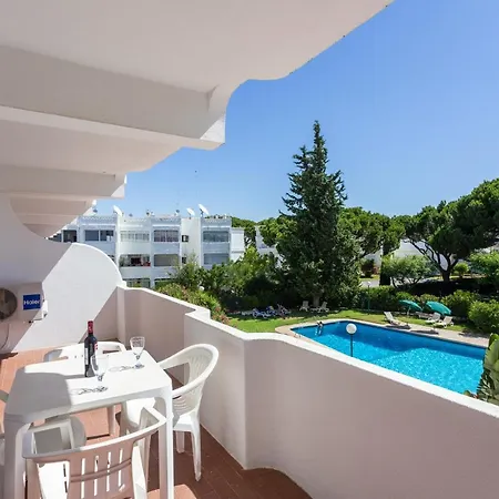 Διαμέρισμα Host Wise - Bright Cozy Flats W Terrace & Pool