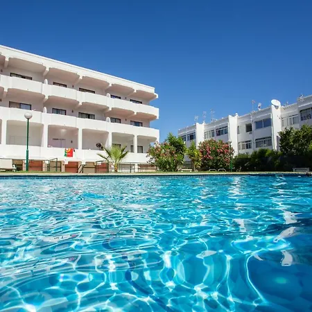 Host Wise - Bright Cozy Flats W Terrace & Pool Appartement *
