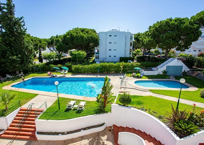 Host Wise - Bright Cozy Flats W Terrace & Pool Appartement *
