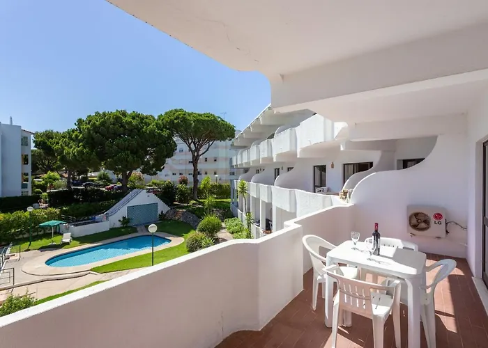 Appartement Host Wise - Bright Cozy Flats W Terrace & Pool *