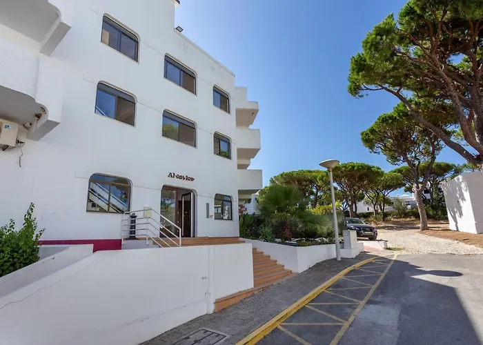 Appartement Host Wise - Bright Cozy Flats W Terrace & Pool *