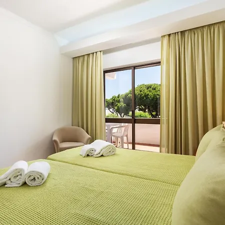 Host Wise - Bright Cozy Flats W Terrace & Pool Appartement *